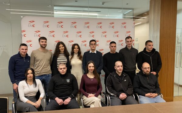 ЕМС-АД-стипендисти